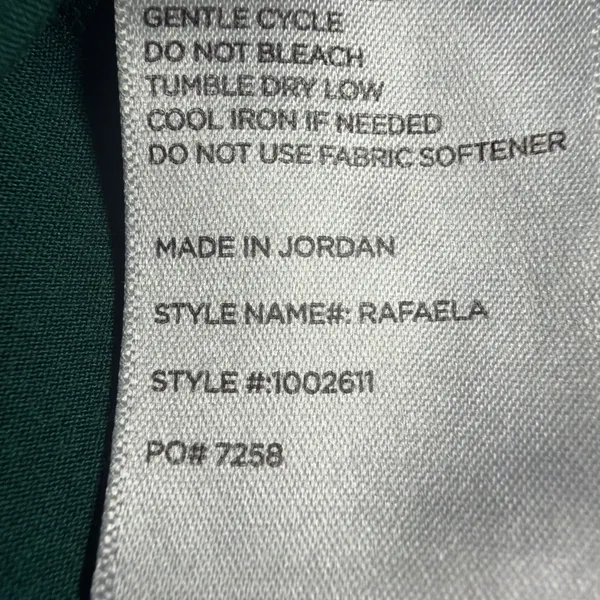 Figs Technical Collection Rafaella Oversized Scrub Top Size XL Pockets green - Image 4