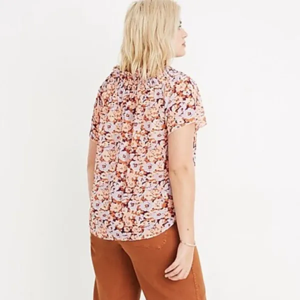 Madewell Smocked Mockneck Top in Floral Breeze Size Medium - Image 2