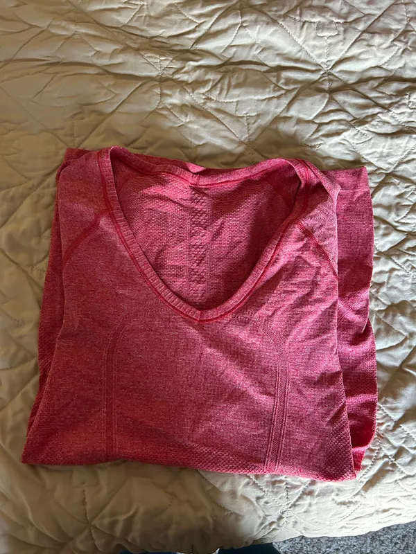 Lululemon Swiftly Tech Short Sleeve - Image 8