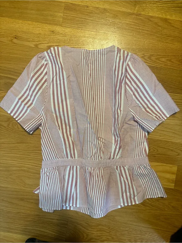 Madewell Striped Dark Pink & White Wrap-Style Women’s Top - Image 3