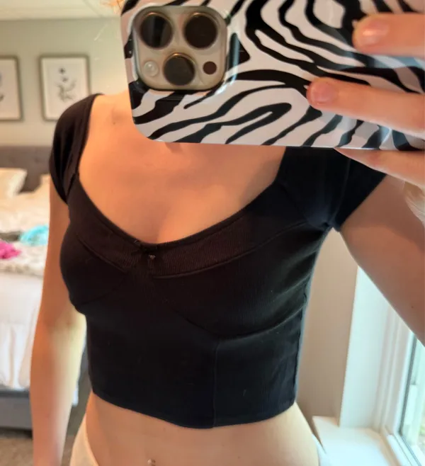 PacSun Black Crop Top - Image 2