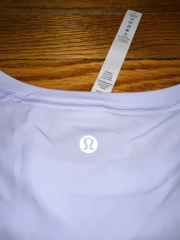 Lululemon Shirt - Image 4