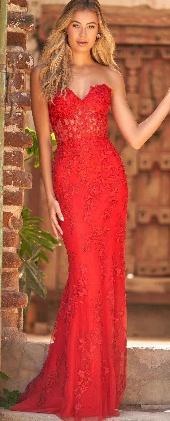 Sherri Hill Strapless Red Prom Dress - Image 2