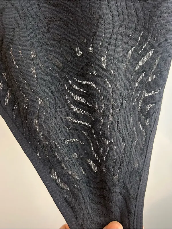 Babaton Aritzia Black Short Sleeve Crew Neck Shape Lace Bodysuit Like New XS - Image 12
