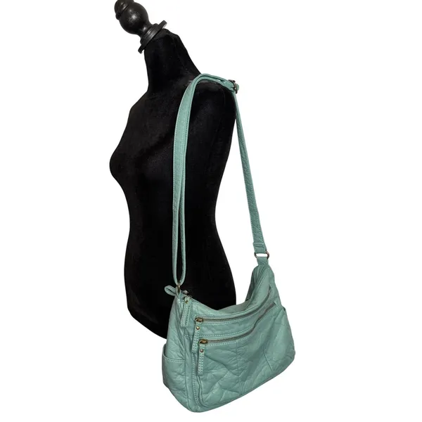 Bueno Multi Zip Pocket Green Crossbody Bag Crinkled Vegan Leather Pebble - Image 2