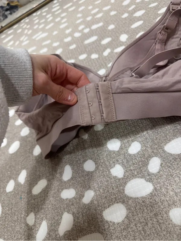 Kindred Bravely Minimalist Hands-Free Pumping Nursing Bra breastfeeding snaps - Image 6