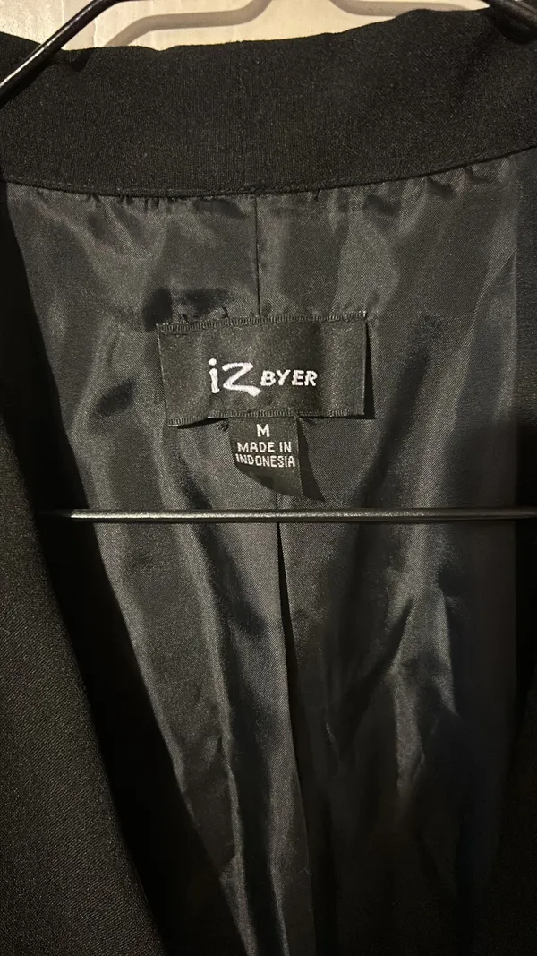 Iz Byer Blazer - Image 2