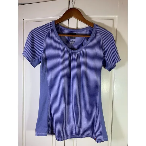 The North Face T Shirt Womens Medium Purple Stripes Outdoorsy Hiking‎ READ - Image 3