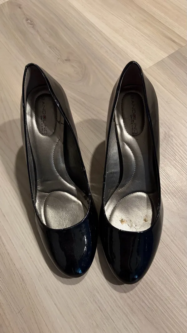 Bandolino Black heels - Image 3