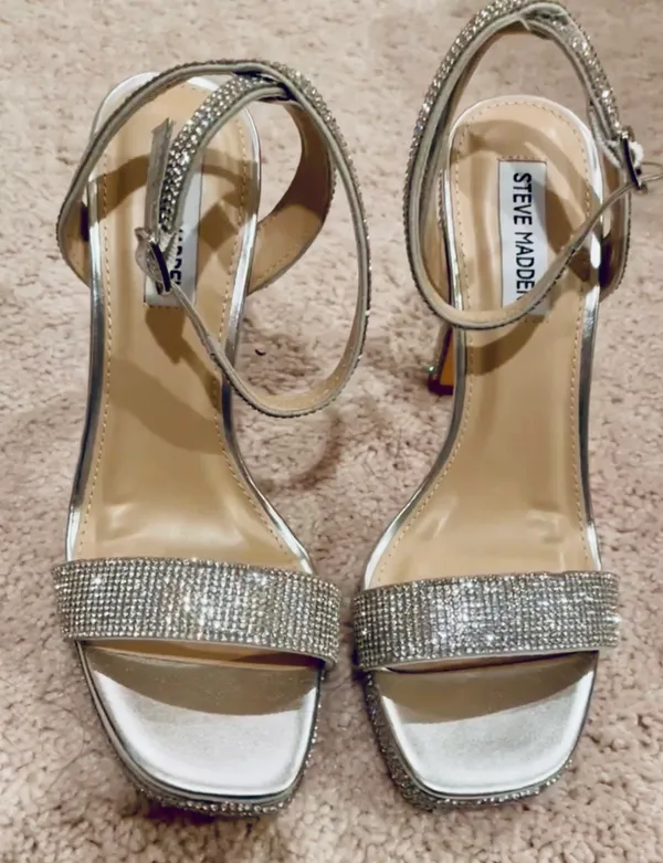 Steve Madden DAMAR WOMENS SIZE 8 - Silver Rhinestone Heeled Sandal - Image 2