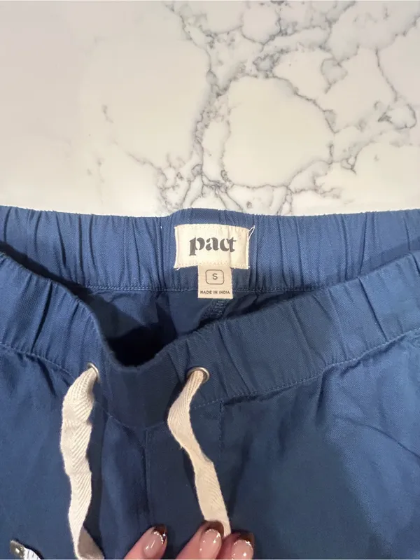 Pact Daily Twill Cropped Pant Organic Cotton Navy size small - Image 3