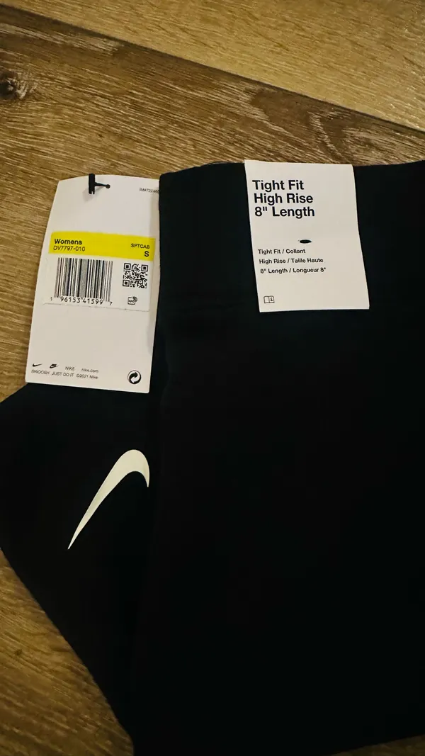 Nike Women’s Short - Image 3