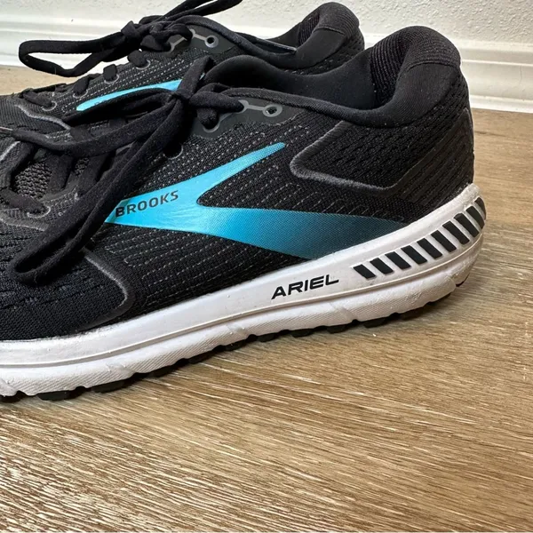 Brooks‎ Ariel 20 Womens Running Shoes 9.5 - Image 4