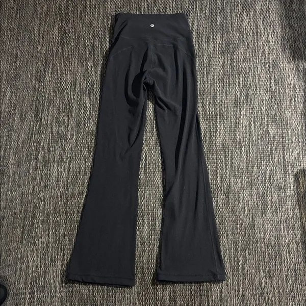 Lululemon Legging Groove Pant Flare Super High-Rise *Nulu Size 2 - Image 2