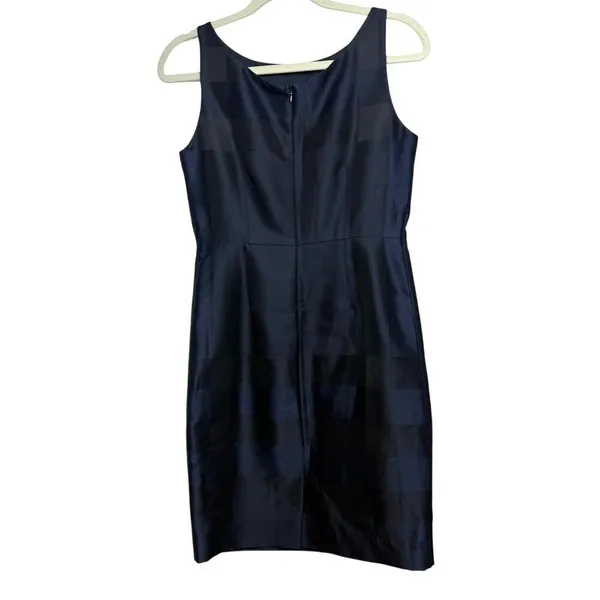 Burberry London Sleeveless Shift Dress Made in Italy Sz. IT 38 (US 2) - Image 3