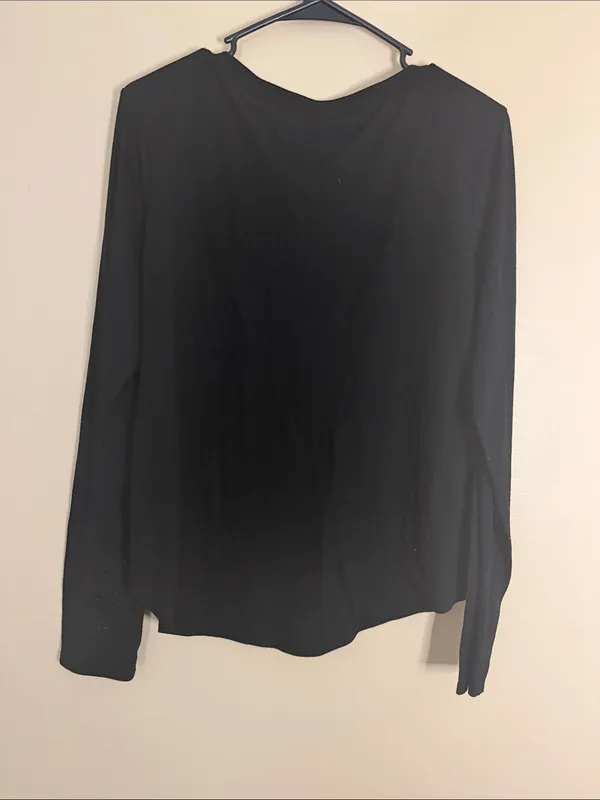Women's Black V-Neck Long Sleeve Top - Unbranded - Image 5