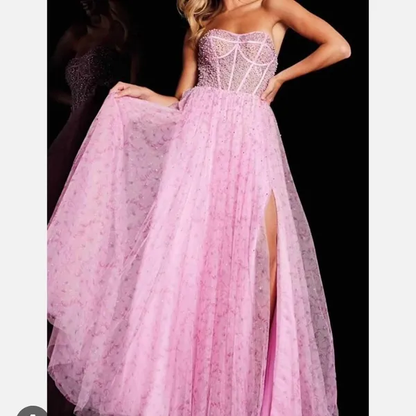 Jovani Dress peal pink long flowing prom dress - Image 6