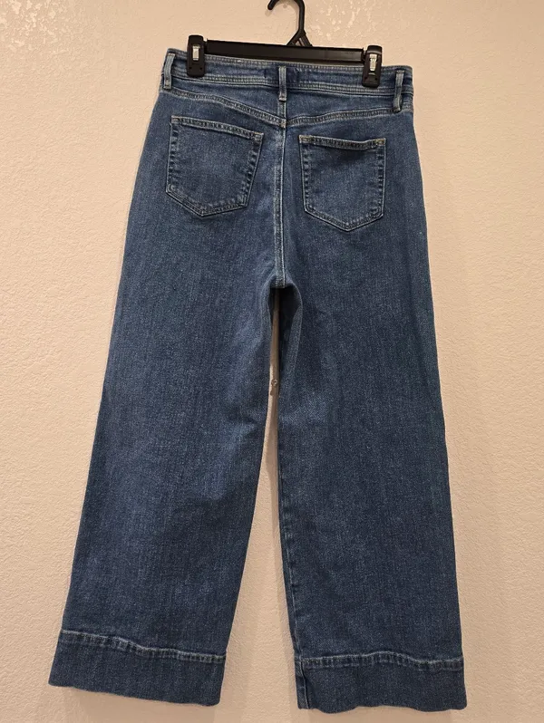 LOFT High-Rise Wide-Leg Cropped Jeans - Image 2