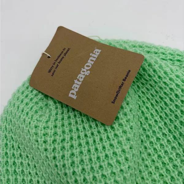Patagonia women’s snow drifter mint knit beanie one size outdoor NWT - Image 2