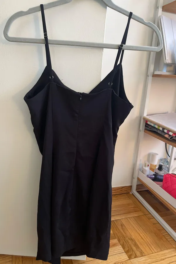 Black Dress - Image 3