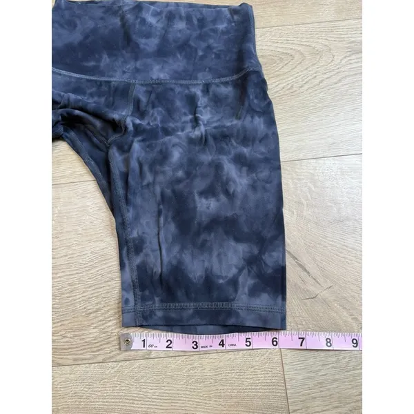 EUC Womens Lululemon Align HR Short 8" Size 4‎ Diamond Dye Pitch Graphite Grey - Image 5