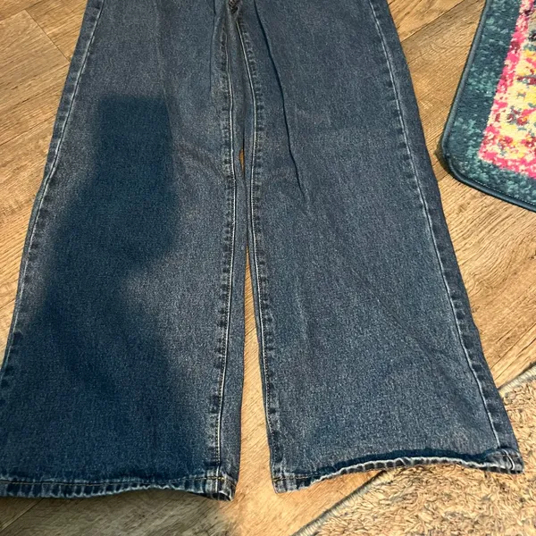 Edikted wide leg jeans size small‎ - Image 3