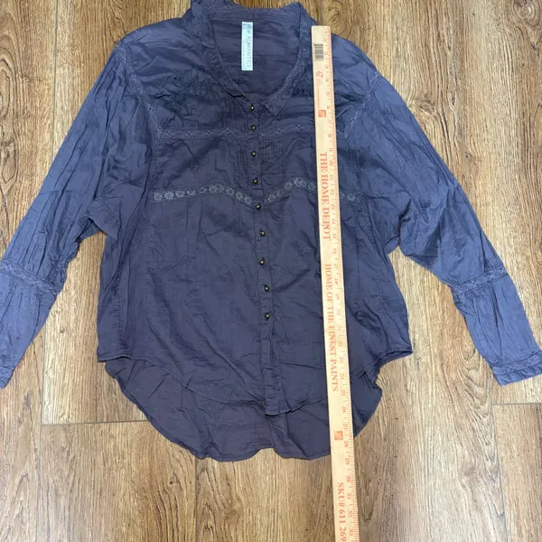 Free People Purple‎ Embroidered Lace Lagenlook Blouse Small Boho New Romantics - Image 3