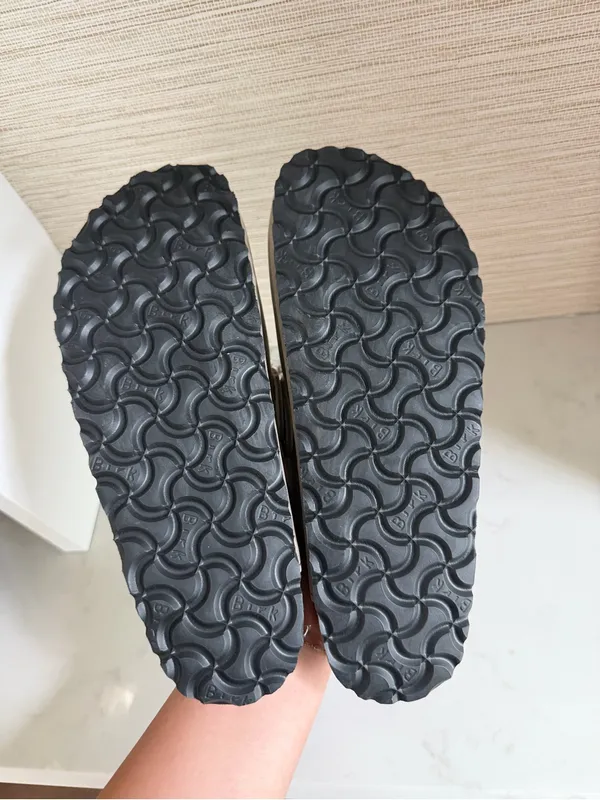 Birkenstock Boston Big Buckle Shearling Clogs - Image 7