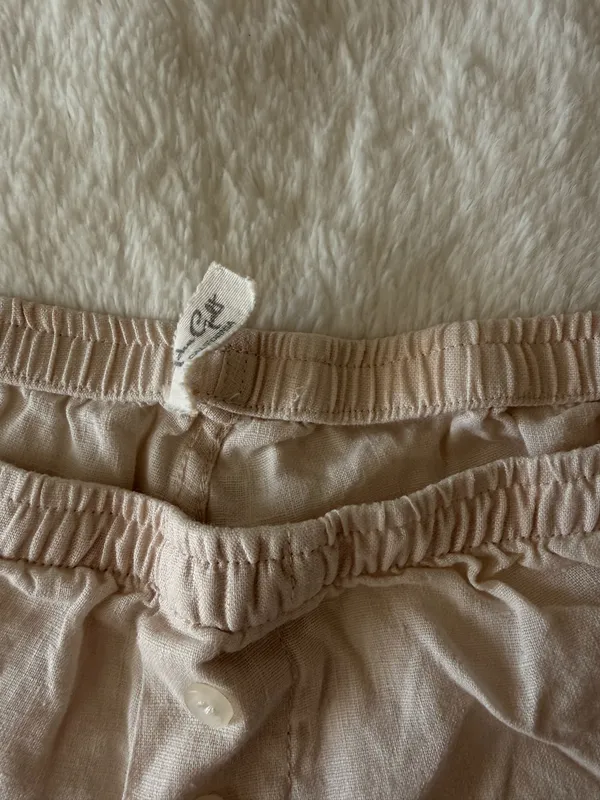 Brandy Melville Light Pink Linen Mini Shorts - Image 5