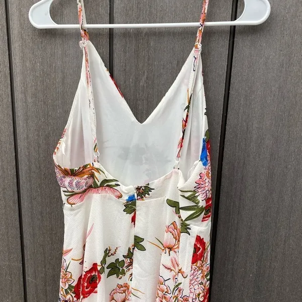 Love & Other Things Floral Maxi Dress‎ nwt - Image 5