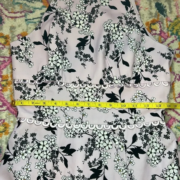 Keepsake x Revolvr Cherished Floral Mini Dress in Lilac Floral New Size Small - Image 12