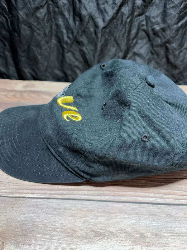 Disney Mickey Mouse Embroidered Love Heart Black Adjustable Hat - Image 2