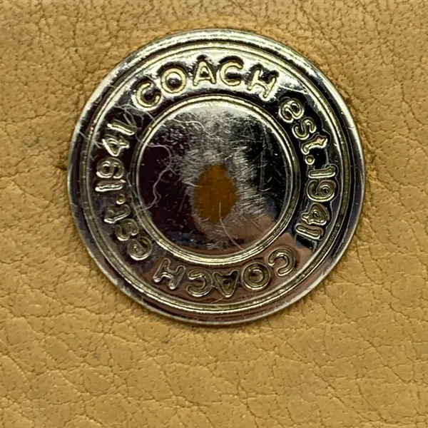 Coach tan and brown leather zip around wallet - Image 3