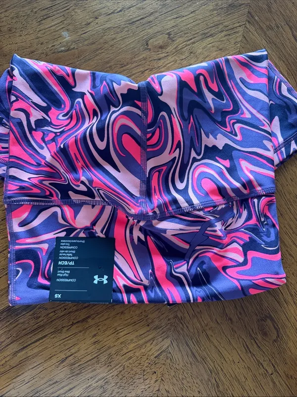 Under Armour Biker Shorts - Image 4