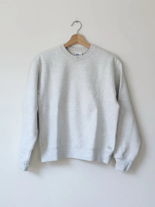 Aritzia TNA Crewneck Sweatshirt in Light Gray Sweatfleece CozyFleece Perfect Fit - Image 4