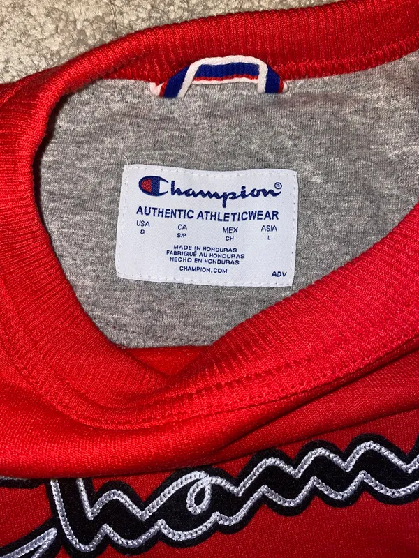 Champion Crewneck - Image 2