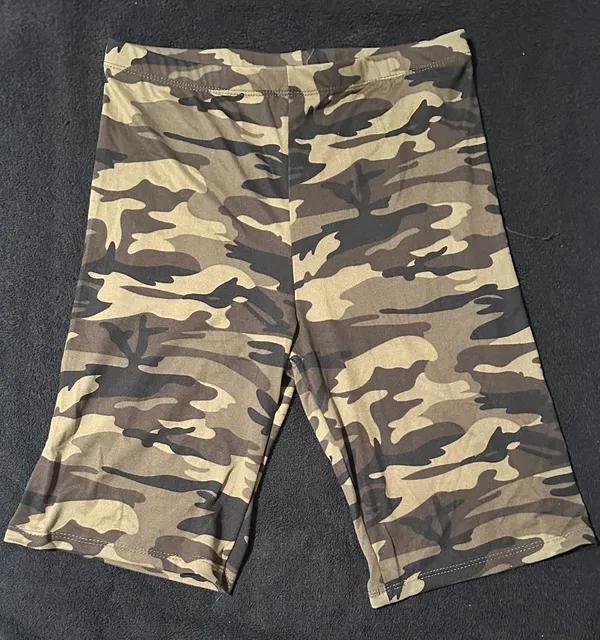 Capella Camo Crop Top & Biker Short Set - Image 7