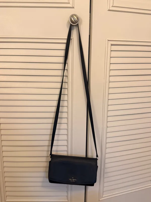 Kate Spade Crossbody Purse Black - Image 2