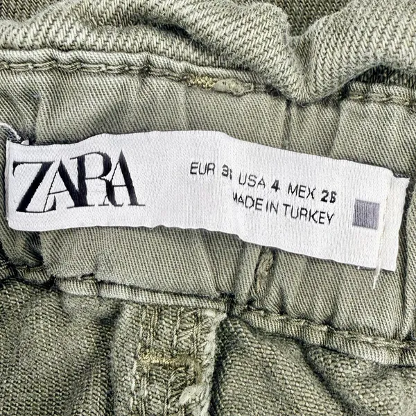 Zara Olive Green Paperbag Waist Jeans Size 4 EUC!! - Image 4