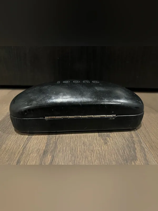 Authentic Gucci Black Hard Shell Clamshell Sunglasses Eyeglasses Case - Image 4