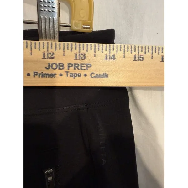 Athleta Women's Black Ankle Pull-On Pants 4 Nylon Spandex 27" Zip Pocket - Image 2