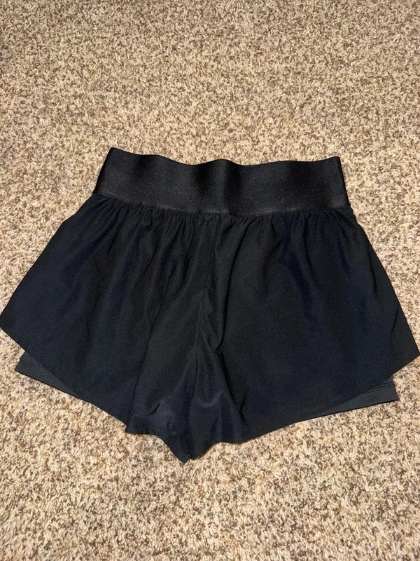 Black Nike Skort - Image 2