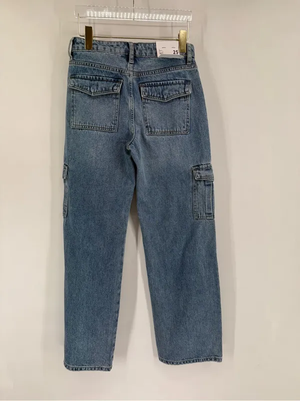 VERVET BY FLYING MONKEY HIGH RISE WIDE LEG CARGO‎ JEANS V3446 size 25 NWT - Image 4