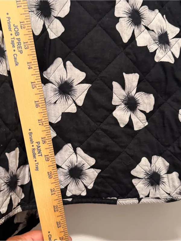 Scoop Floral Quilted Jacket L 12-14 Black White Cotton Button Front - Image 7