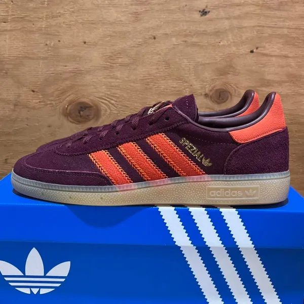 Adidas Women's Burgundy and Purple Trainers - Image 4