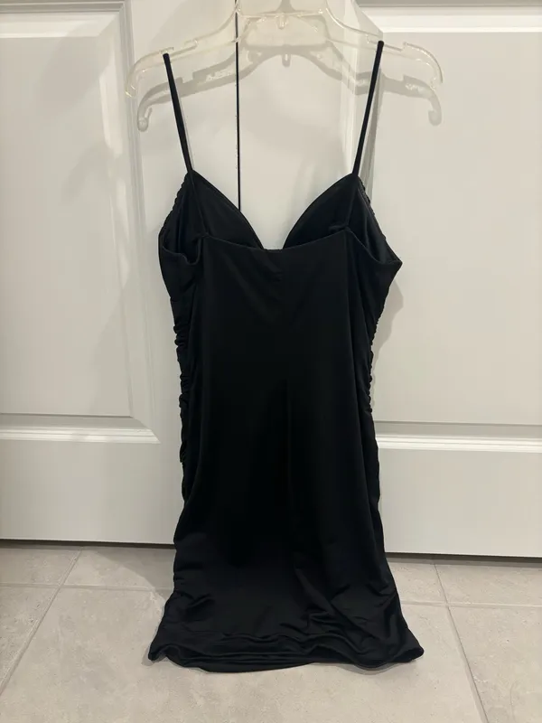 Elegant Black Tight Dress In Size M - Image 3