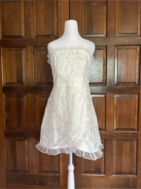 NWT Lulus Sweetness White Floral Jacquard Strapless Mini‎ Dress L Sorority Rush - Image 2
