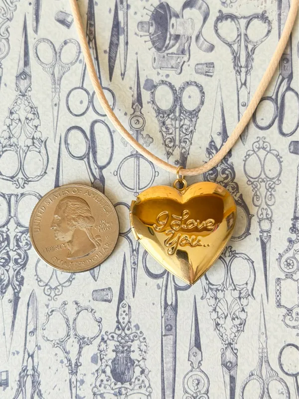 Handmade “I love you” gold tone stainless steel heart locket charm necklace 🍃🩵 - Image 6