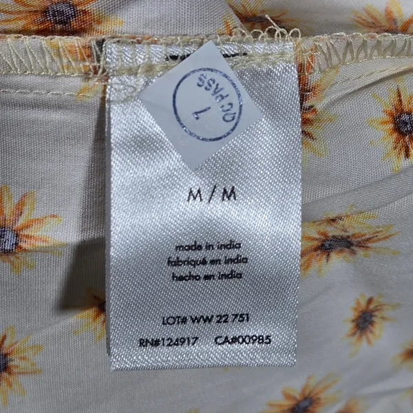 WeWoreWhat Smocked Midi Dress Ditsy‎ Daisies Ivory Multi Womens Size M New - Image 8
