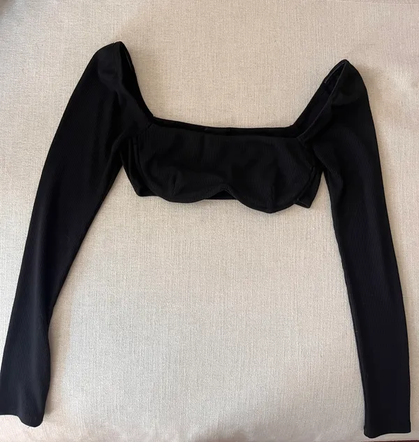 Princess Polly Becca Long Sleeve Crop Top - Image 3